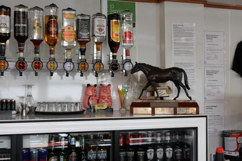 Kaponga Hotel Zewnętrze zdjęcie